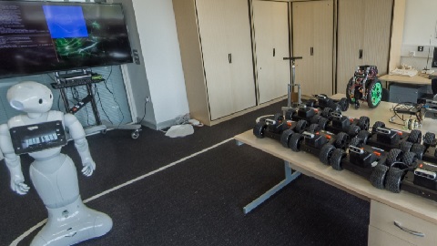 a robot inside a computer science lab